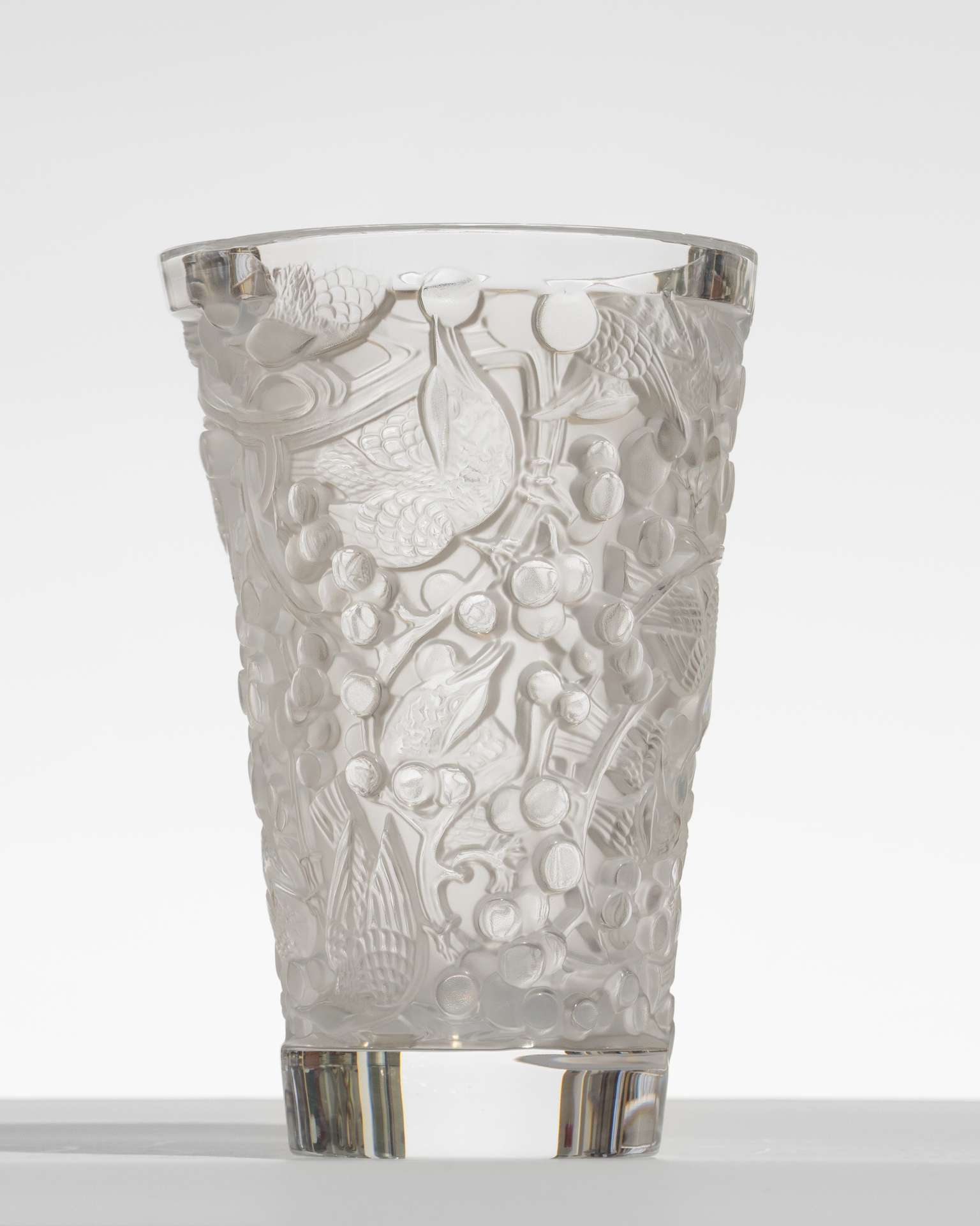 Ваза Lalique Merles & Raisins